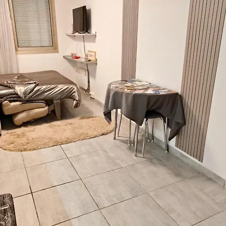 Coin Paradisien Juillet-aout Min 3 Nuits 아파트